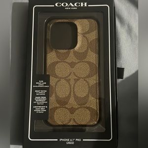 Real Coach Phone case for IPhone 14 Pro 6.1"(2022)
large camera, brand new.